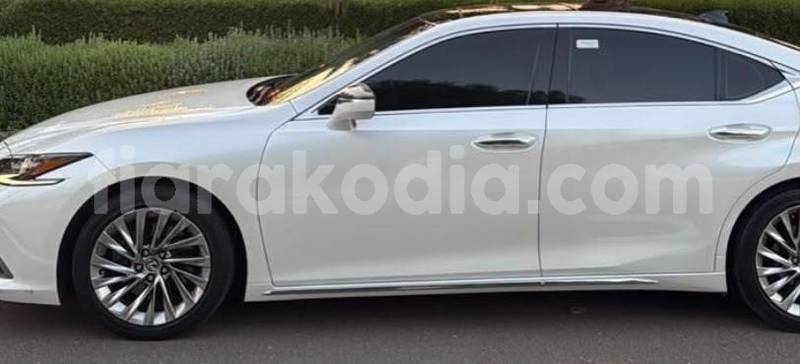 Big with watermark lexus es analamanga antananarivo 9349