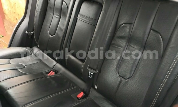 Hividy Range Rover Evoque Silver Car in Antananarivo in Analamanga