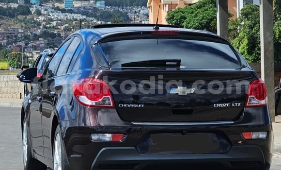 Acheter Occasion Voiture Chevrolet Cruze Marron à Antananarivo, Analamanga Acheter Occasion Voiture Chevrolet Cruze Marron à Antananarivo, Analamanga