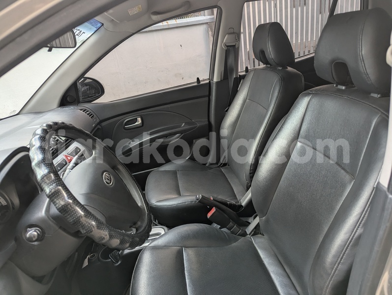 Big with watermark kia picanto analamanga antananarivo 9358