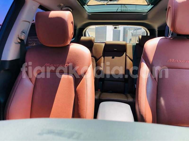 Big with watermark hyundai santa fe analamanga antananarivo 9365