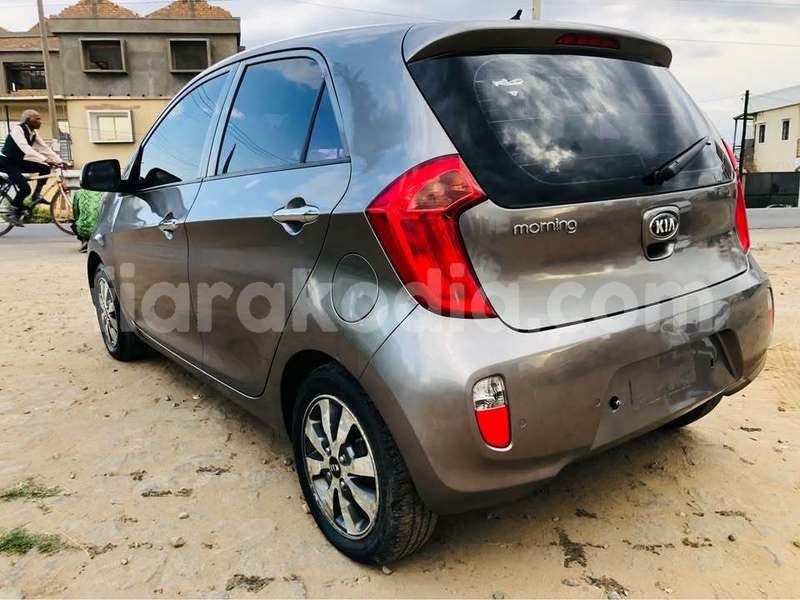 Big with watermark kia morning analamanga antananarivo 9366