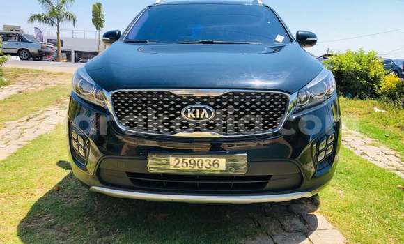 Acheter Occasion Voiture Kia Sorento Noir à Antananarivo, Analamanga Acheter Occasion Voiture Kia Sorento Noir à Antananarivo, Analamanga