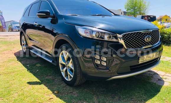 Acheter Occasion Voiture Kia Sorento Noir à Antananarivo, Analamanga Acheter Occasion Voiture Kia Sorento Noir à Antananarivo, Analamanga