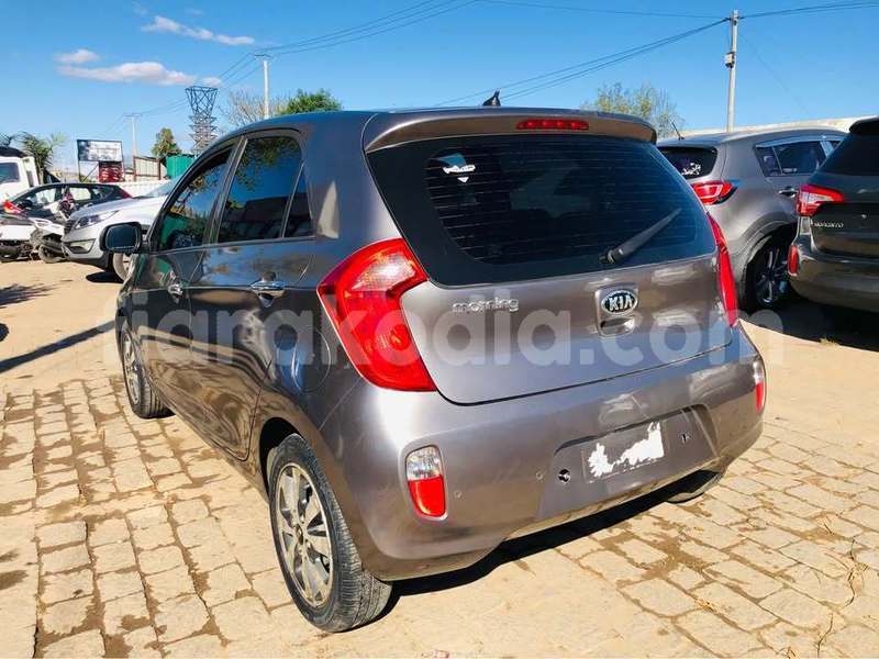 Big with watermark kia morning analamanga antananarivo 9371