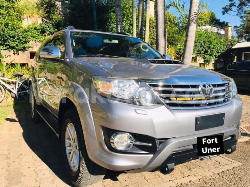 Big with watermark toyota fortuner analamanga antananarivo 9380