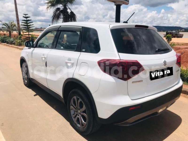 Big with watermark suzuki vitara analamanga antananarivo 9382