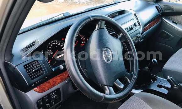 Acheter Occasion Voiture Toyota Prado Gris à Antananarivo, Analamanga Acheter Occasion Voiture Toyota Prado Gris à Antananarivo, Analamanga