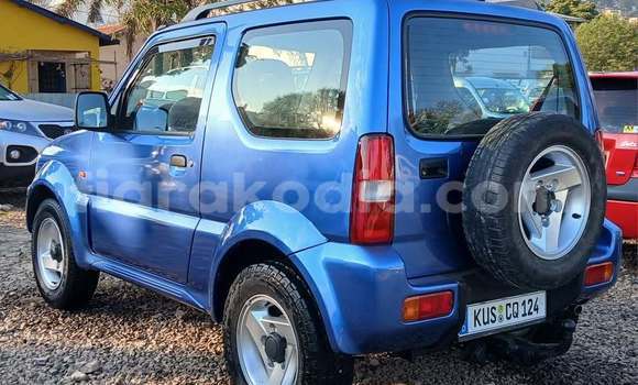 Acheter Occasion Voiture Suzuki APV Bleu à Antsohihy, Sofia