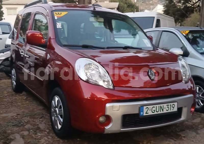 Big with watermark renault kangoo analamanga antananarivo 9388