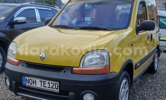 Buy Used Renault Kangoo Other Car in Antananarivo in Analamanga Buy Used Renault Kangoo Other Car in Antananarivo in Analamanga
