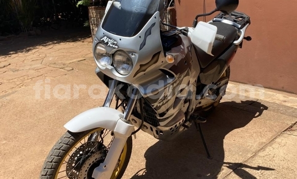 Acheter Occasion Moto Honda XR Gris à Antananarivo, Analamanga