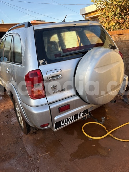 Big with watermark toyota rav4 diana antsiranana 9403