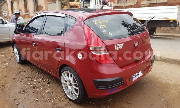 Buy Used Hyundai i30 Red Car in Antananarivo in Analamanga Buy Used Hyundai i30 Red Car in Antananarivo in Analamanga