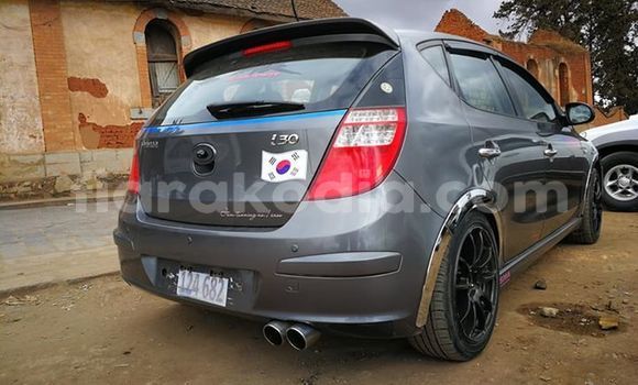 Buy Used Hyundai i30 Other Car in Antananarivo in Analamanga Buy Used Hyundai i30 Other Car in Antananarivo in Analamanga