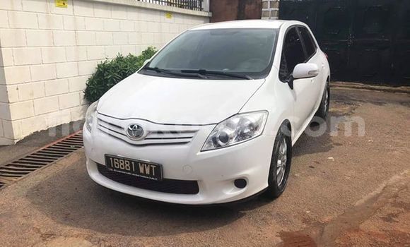 Acheter Occasion Voiture Toyota Auris Blanc à Antananarivo, Analamanga Acheter Occasion Voiture Toyota Auris Blanc à Antananarivo, Analamanga