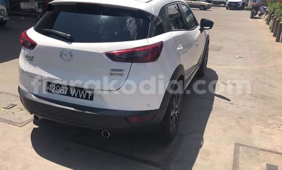 Acheter Occasion Voiture Mazda CX-3 Blanc à Antananarivo, Analamanga Acheter Occasion Voiture Mazda CX-3 Blanc à Antananarivo, Analamanga