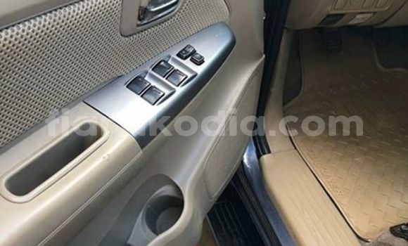 Acheter Occasion Voiture Toyota Fortuner Bleu à Antananarivo, Analamanga Acheter Occasion Voiture Toyota Fortuner Bleu à Antananarivo, Analamanga