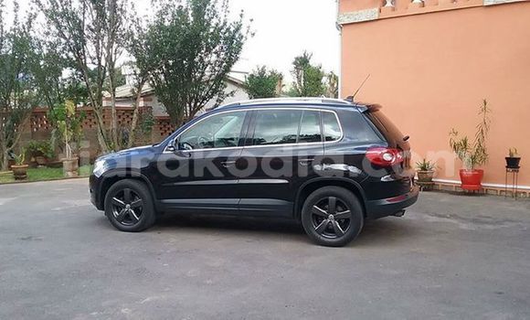 Acheter Occasion Voiture Volkswagen Tiguan Noir à Antananarivo, Analamanga Acheter Occasion Voiture Volkswagen Tiguan Noir à Antananarivo, Analamanga