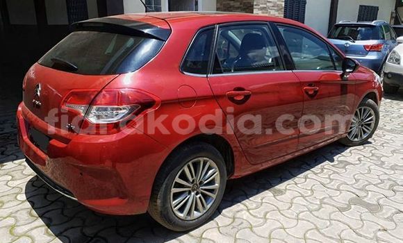 Acheter Occasion Voiture Citroen C4 Rouge à Antananarivo, Analamanga Acheter Occasion Voiture Citroen C4 Rouge à Antananarivo, Analamanga