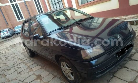 Acheter Occasion Voiture Renault Clio Noir à Antananarivo, Analamanga Acheter Occasion Voiture Renault Clio Noir à Antananarivo, Analamanga