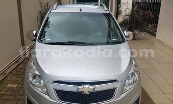 Acheter Occasion Voiture Chevrolet Spark Gris à Antananarivo, Analamanga Acheter Occasion Voiture Chevrolet Spark Gris à Antananarivo, Analamanga