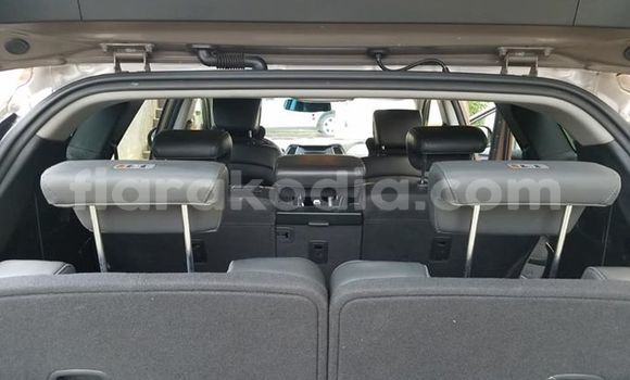 Acheter Occasion Voiture Hyundai Santa Fe Marron à Antananarivo, Analamanga Acheter Occasion Voiture Hyundai Santa Fe Marron à Antananarivo, Analamanga