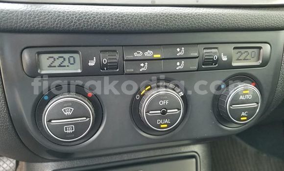 Acheter Occasion Voiture Volkswagen Tiguan Gris à Antananarivo, Analamanga Acheter Occasion Voiture Volkswagen Tiguan Gris à Antananarivo, Analamanga