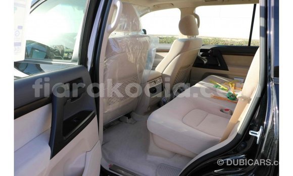 Hividy Toyota Land Cruiser Black Car in Import - Dubai in Diana Hividy Toyota Land Cruiser Black Car in Import - Dubai in Diana