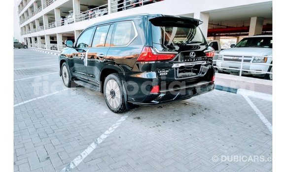 Acheter Import Voiture Lexus LX Noir à Import - Dubai, Diana
