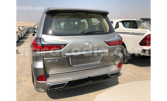 Hividy Lexus LX Hafa Car in Import - Dubai in Diana Hividy Lexus LX Hafa Car in Import - Dubai in Diana