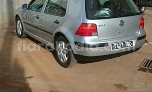 Hividy Volkswagen Golf Silver Car in Antananarivo in Analamanga Hividy Volkswagen Golf Silver Car in Antananarivo in Analamanga