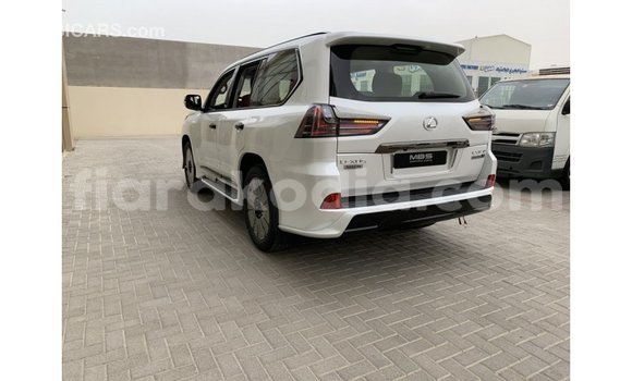 Hividy Lexus LX fotsy Car in Import - Dubai in Diana Hividy Lexus LX fotsy Car in Import - Dubai in Diana