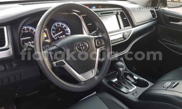 Hividy Toyota Highlander Hafa Car in Import - Dubai in Diana Hividy Toyota Highlander Hafa Car in Import - Dubai in Diana