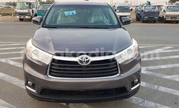 Hividy Toyota Highlander Hafa Car in Import - Dubai in Diana Hividy Toyota Highlander Hafa Car in Import - Dubai in Diana