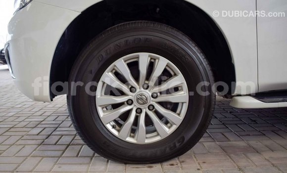 Acheter Import Voiture Nissan Patrol Blanc à Import - Dubai, Diana Acheter Import Voiture Nissan Patrol Blanc à Import - Dubai, Diana