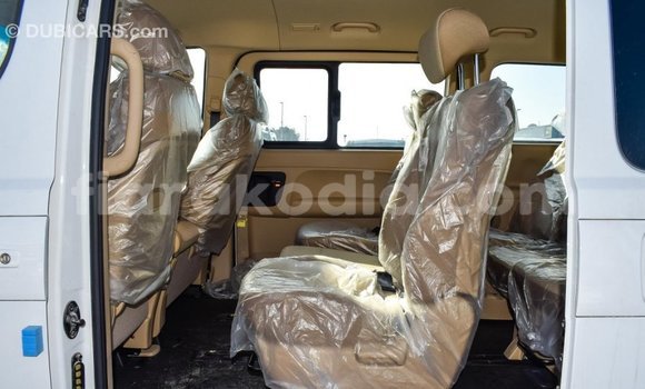 Hividy Hyundai Accent fotsy Car in Import - Dubai in Diana Hividy Hyundai Accent fotsy Car in Import - Dubai in Diana