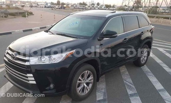Hividy Toyota Highlander Black Car in Import - Dubai in Diana Hividy Toyota Highlander Black Car in Import - Dubai in Diana