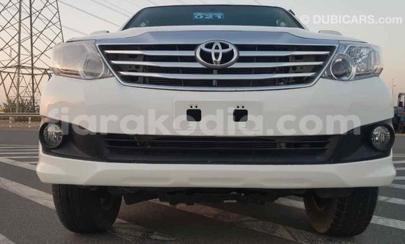 Hividy Toyota Fortuner fotsy Car in Import - Dubai in Diana Hividy Toyota Fortuner fotsy Car in Import - Dubai in Diana