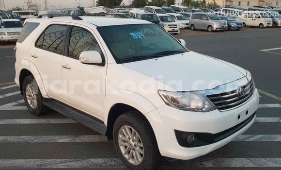 Hividy Toyota Fortuner fotsy Car in Import - Dubai in Diana Hividy Toyota Fortuner fotsy Car in Import - Dubai in Diana