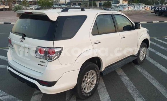 Hividy Toyota Fortuner fotsy Car in Import - Dubai in Diana Hividy Toyota Fortuner fotsy Car in Import - Dubai in Diana