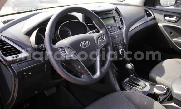 Hividy Hyundai Santa Fe Black Car in Import - Dubai in Diana Hividy Hyundai Santa Fe Black Car in Import - Dubai in Diana
