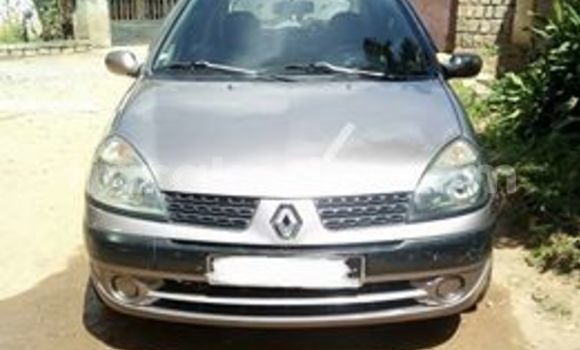 Acheter Occasion Voiture Renault Clio Autre à Antananarivo, Analamanga Acheter Occasion Voiture Renault Clio Autre à Antananarivo, Analamanga