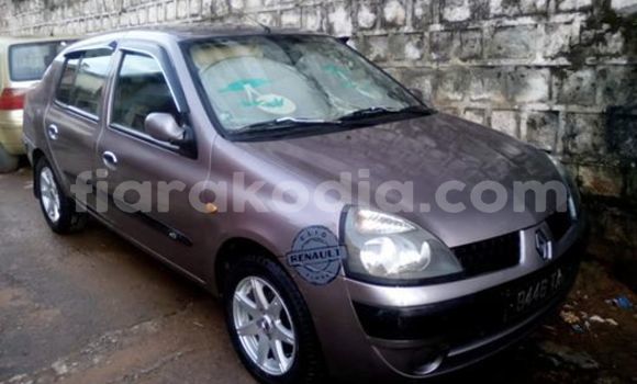 Acheter Occasion Voiture Renault Clio Autre à Antananarivo, Analamanga Acheter Occasion Voiture Renault Clio Autre à Antananarivo, Analamanga