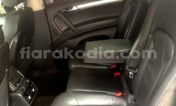 Acheter Occasion Voiture Audi Q7 Bleu à Antananarivo, Analamanga Acheter Occasion Voiture Audi Q7 Bleu à Antananarivo, Analamanga