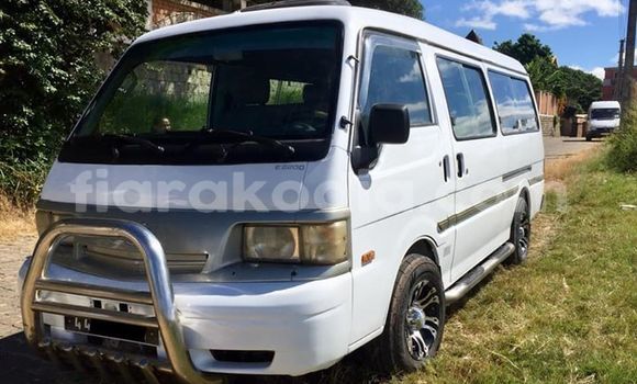 Acheter Occasion Voiture Mazda Eclipse Blanc à Antananarivo, Analamanga