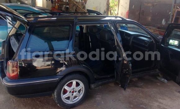 Acheter Occasion Voiture Volkswagen Golf Noir à Antananarivo, Analamanga Acheter Occasion Voiture Volkswagen Golf Noir à Antananarivo, Analamanga