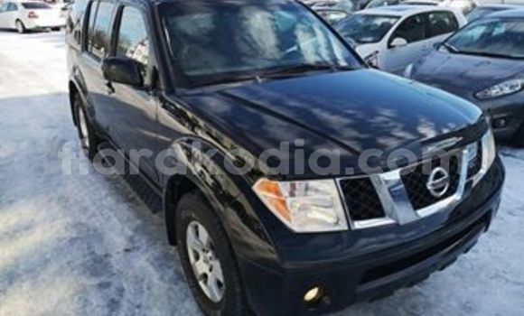 Acheter Occasion Voiture Nissan Pathfinder Noir à Antananarivo, Analamanga Acheter Occasion Voiture Nissan Pathfinder Noir à Antananarivo, Analamanga