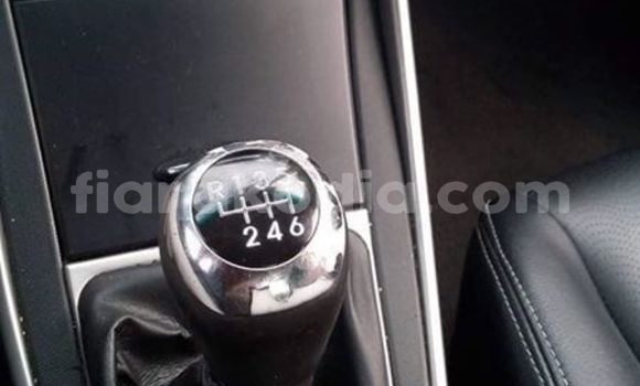 Acheter Occasion Voiture Hyundai Elantra Noir à Antananarivo, Analamanga Acheter Occasion Voiture Hyundai Elantra Noir à Antananarivo, Analamanga