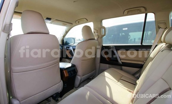 Hividy Toyota Prado fotsy Car in Import - Dubai in Diana Hividy Toyota Prado fotsy Car in Import - Dubai in Diana